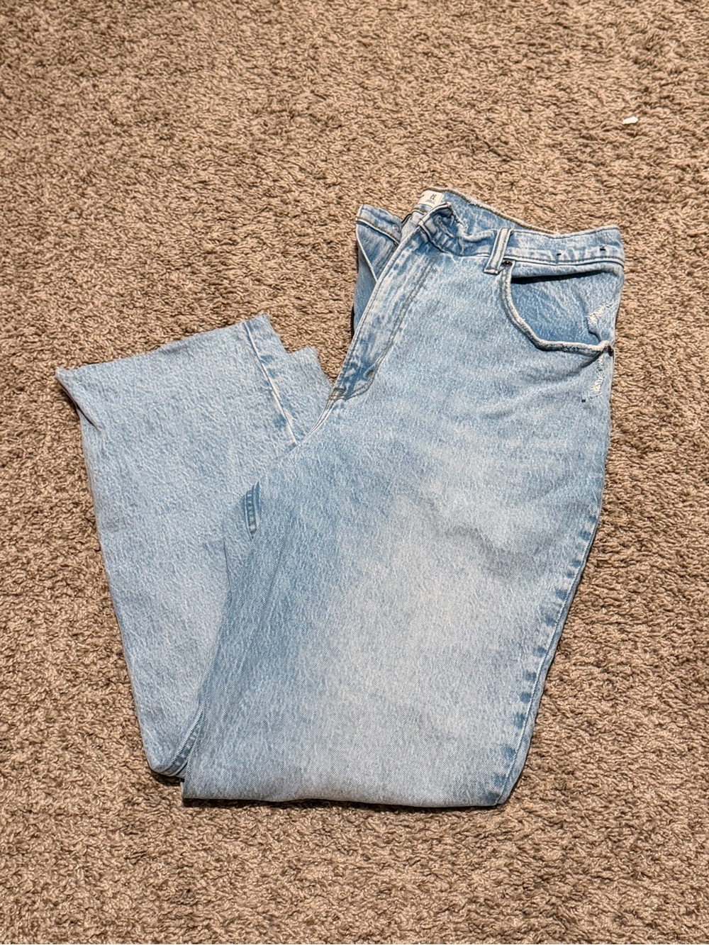 Abercrombie & Fitch Light Wash Straight Leg Jeans